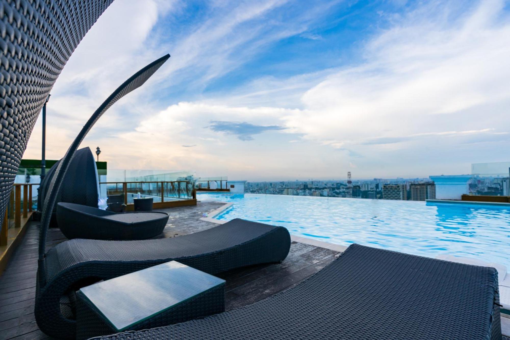 2Br 3Br Luxury Apartment Sky Pool Хошимин Экстерьер фото